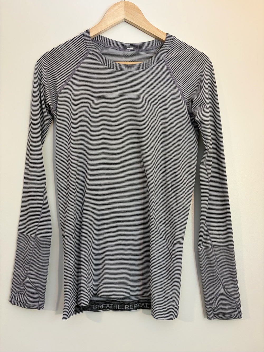 Lululemon Swiftly Tech Long Sleeve | Size 6 | Hyper Stripe Black White